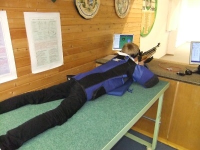 Jugendtraining 2012, Mit Bauch wäre es weicher, mit Kissen gehts aber auch.